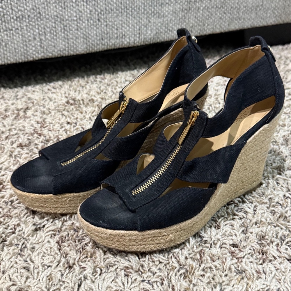Michael Michael Kors Damita Black Canvas Espadrille Wedge Sandals Gold Zipper